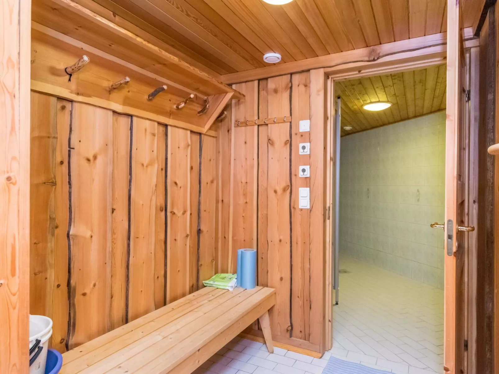 Kiimaselän hovi, kettula-Inside