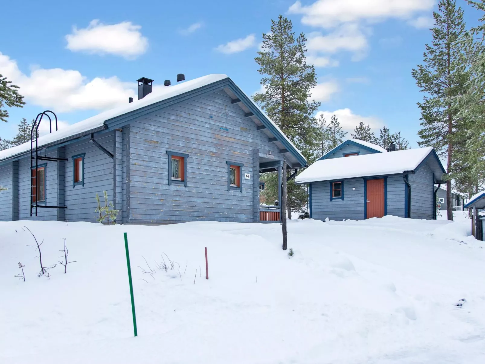 Tunturitähti-Outside