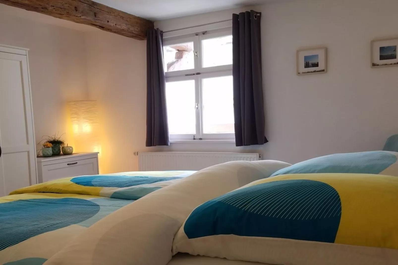 274649-Bedroom