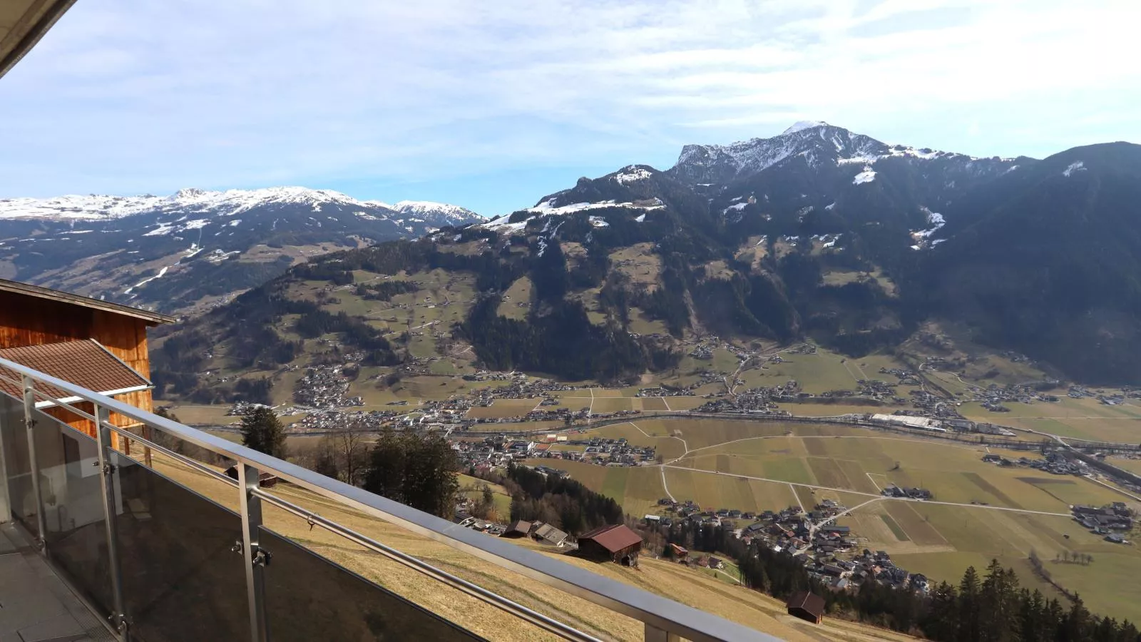 Stoanerhof-View winter