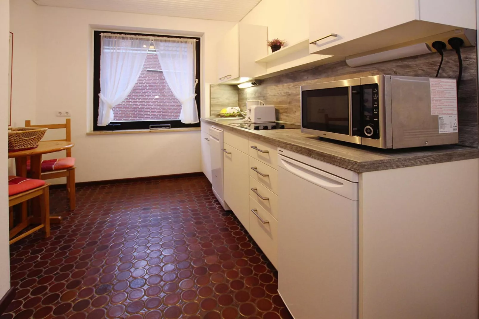 Apartementhaus Helene Wohnung 2 - Westerland-Kitchen