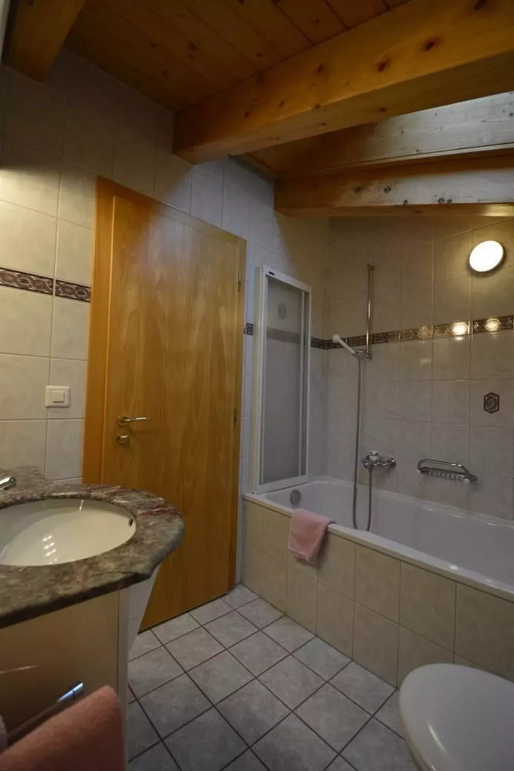 Helvetia Apartments-Inside