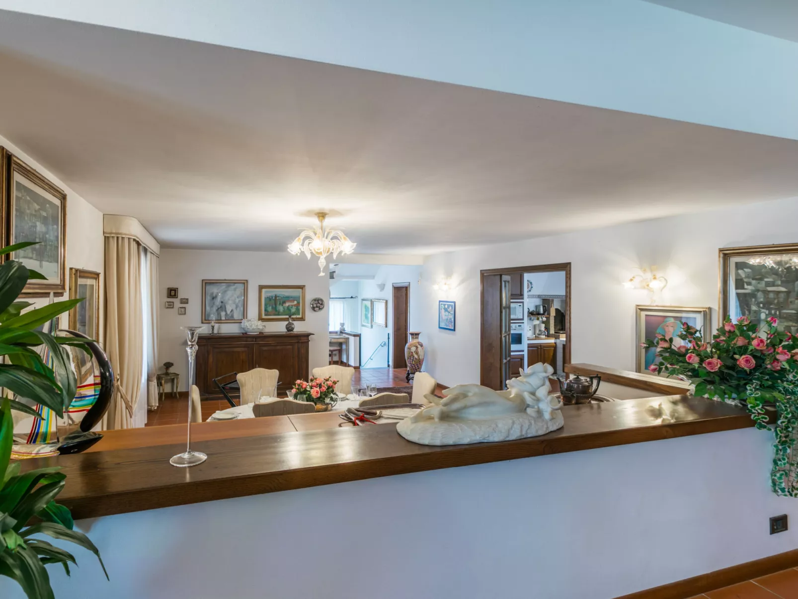 Villa Silvana-Inside