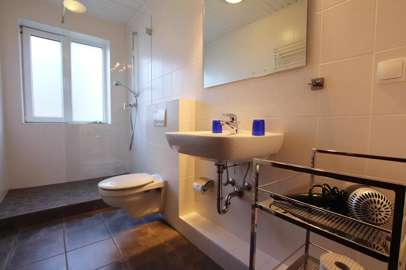 Apartementhaus Katharina Wohnung 4 - Westerland-Bathroom