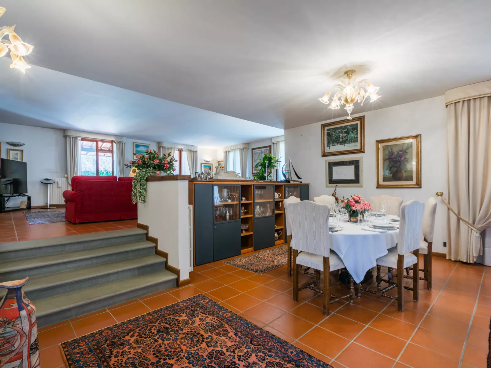 Villa Silvana-Inside