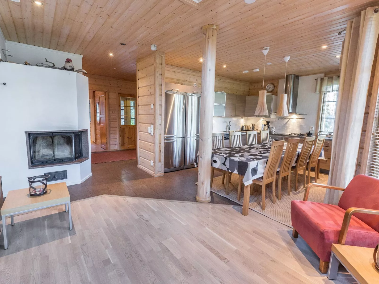 Ylläskyrö-Inside