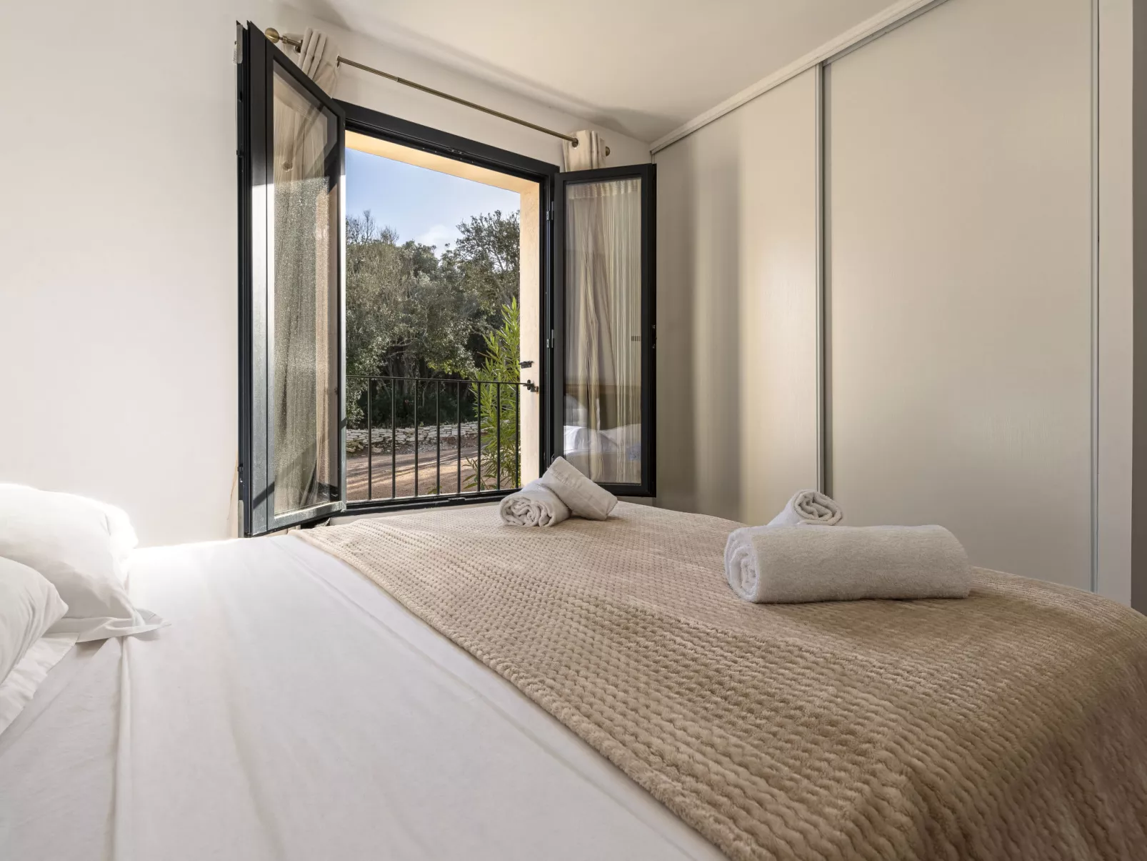 Foce Dell Edera-Inside