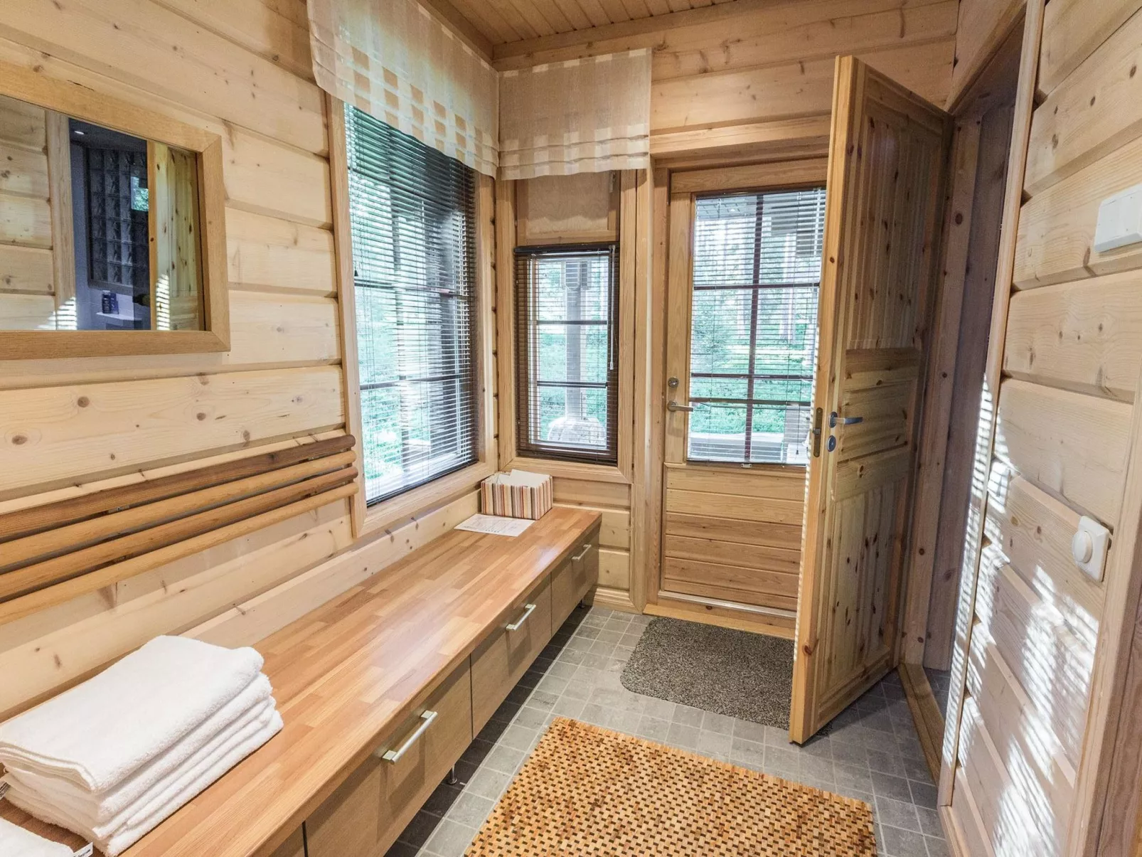 Ylläskyrö-Inside