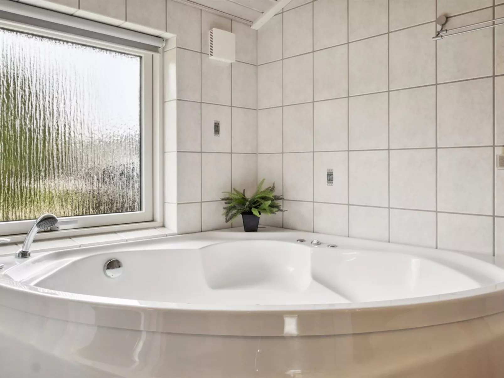 "Eljena" - 700m from the sea-Inside
