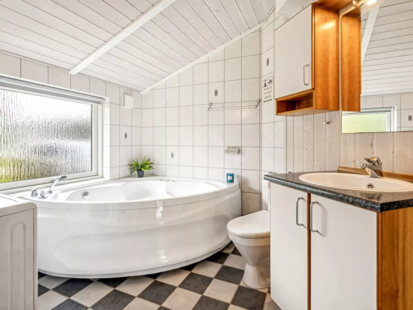 "Eljena" - 700m from the sea-Inside