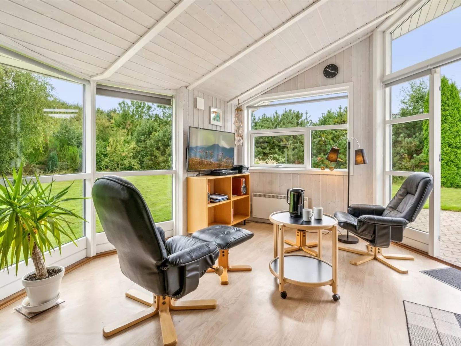 "Eljena" - 700m from the sea-Inside