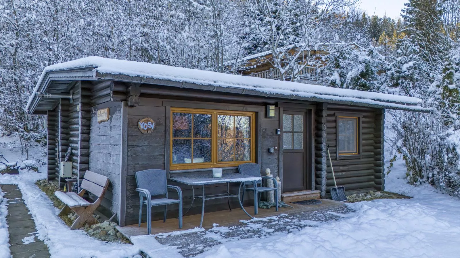 Yosi im Brixental-Exterior winter