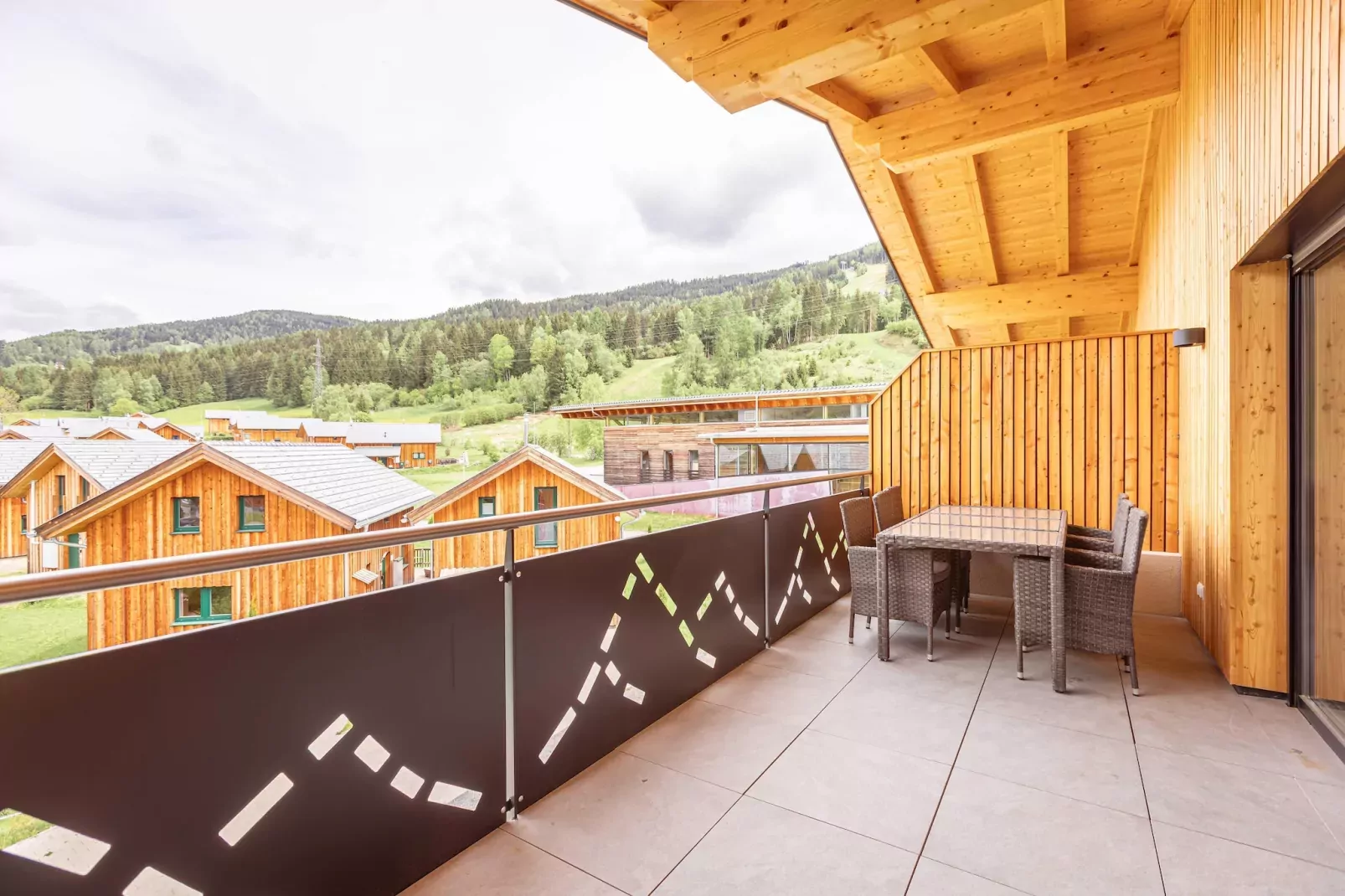 Kreischberg Apartments 6-Terrassenbalkon