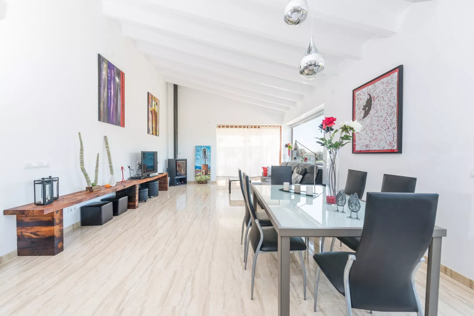 Es Serral-Dining room