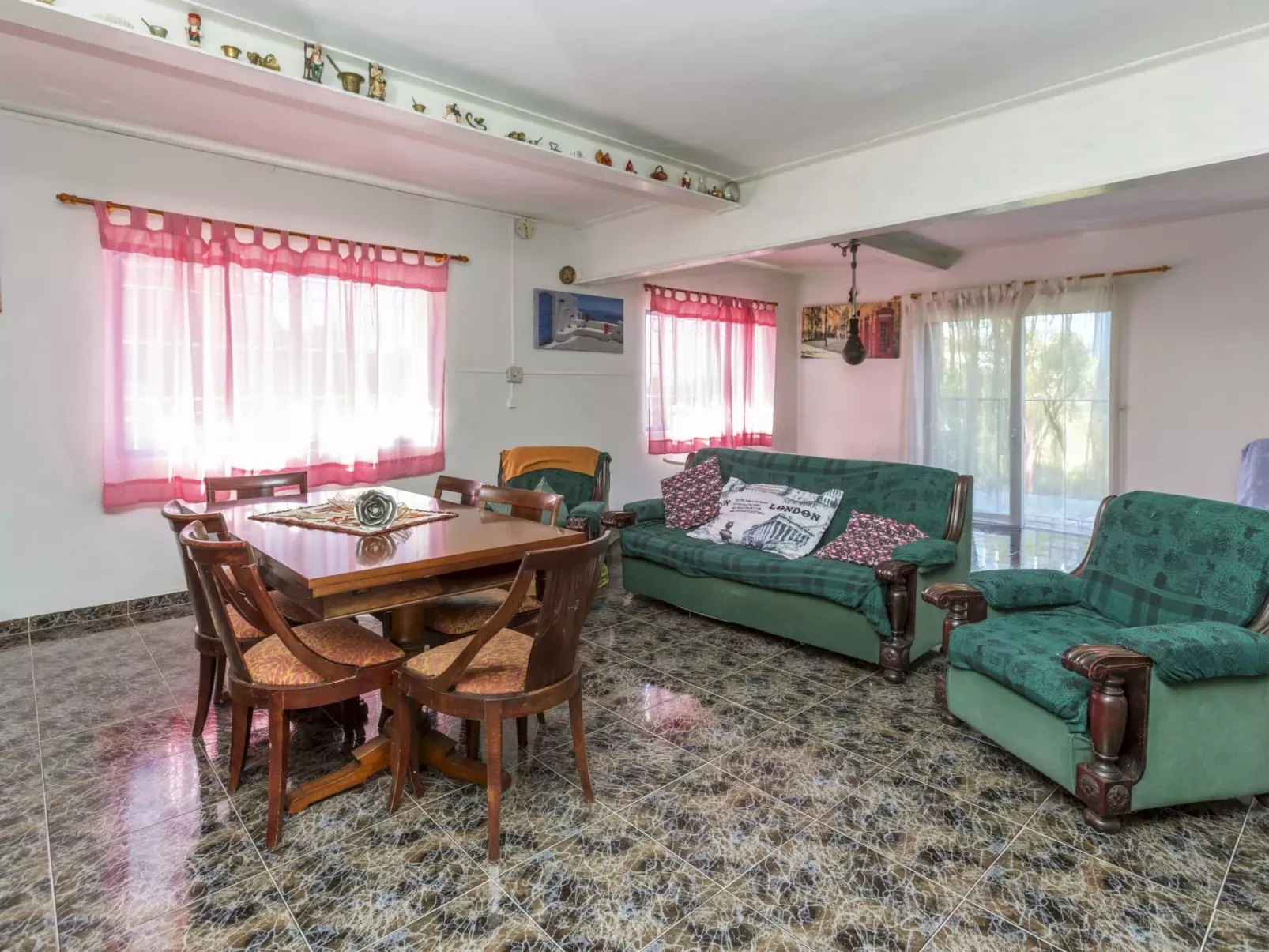 Villa Pedro-Dedans