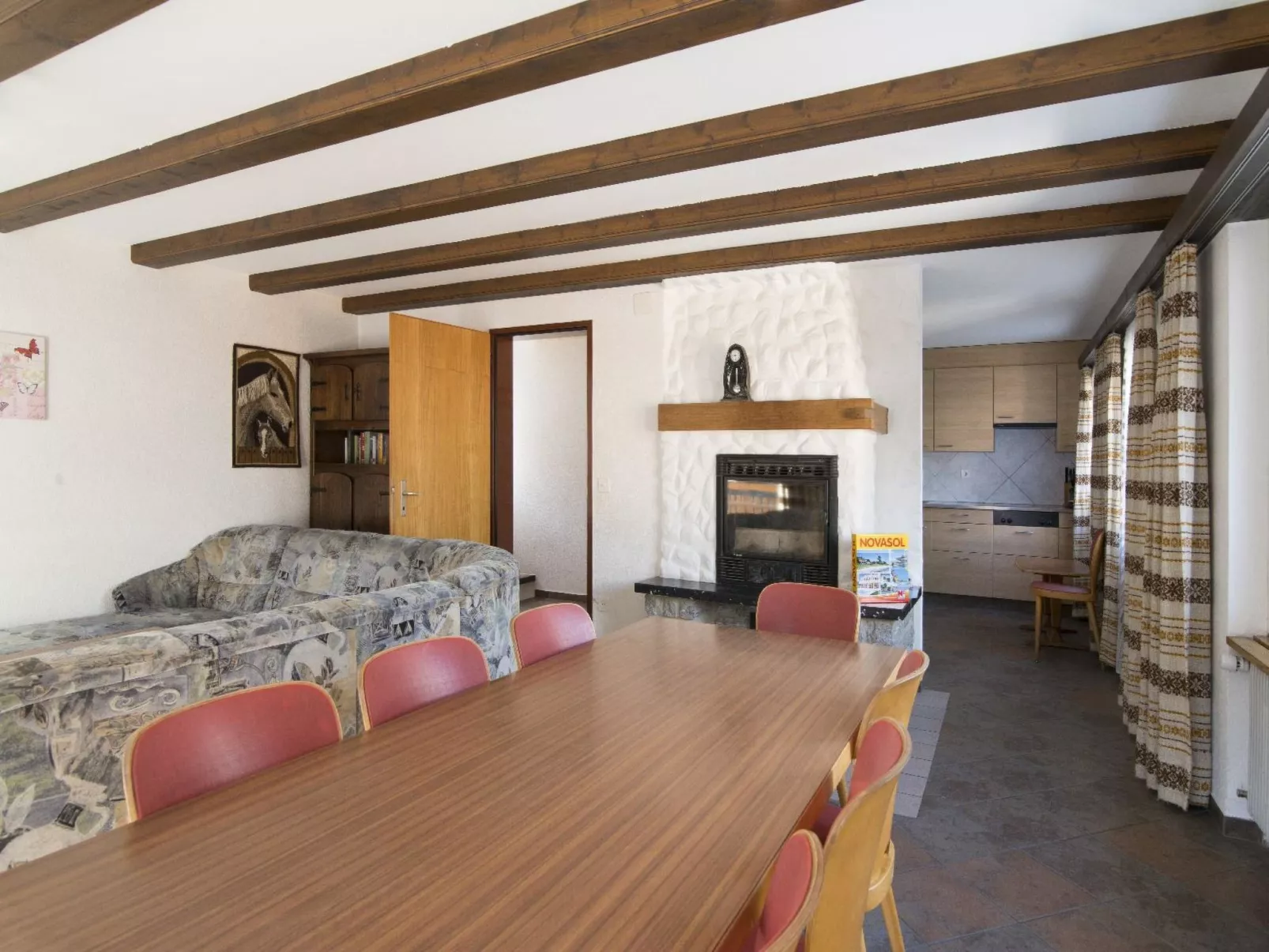 Chalet Saasia-Inside