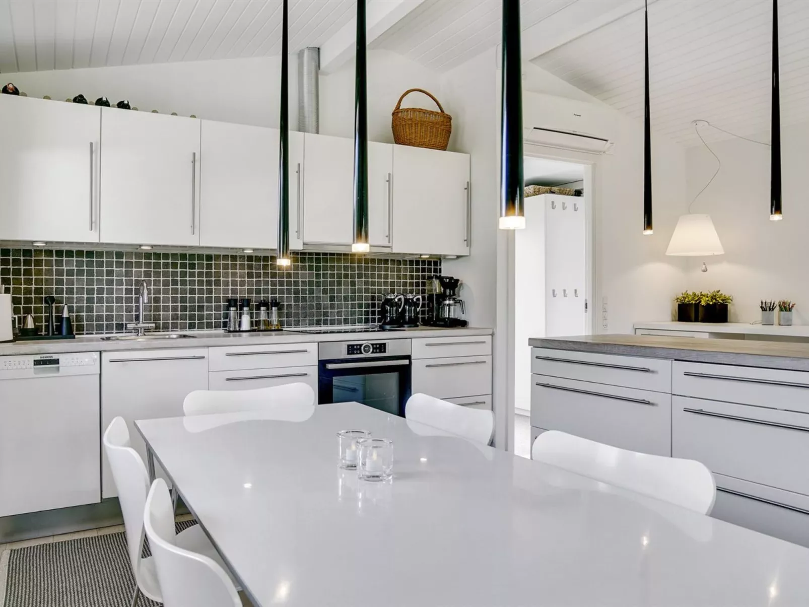 "Allaine" - 500m from the sea-Outside
