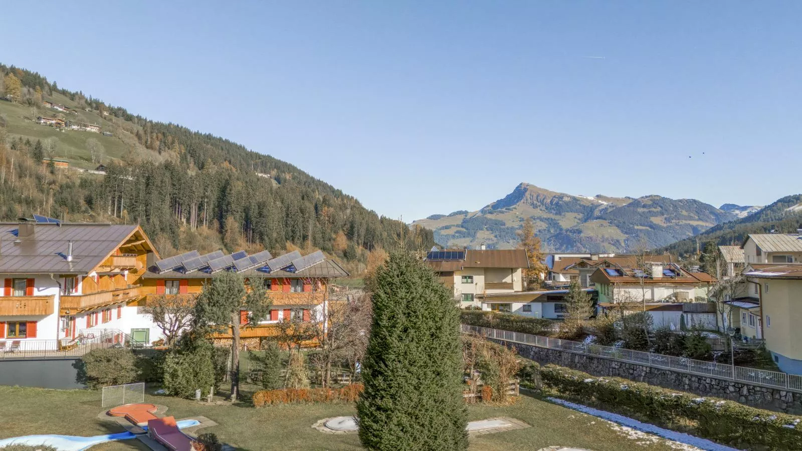 Chalet Staffner oben-Exterior winter