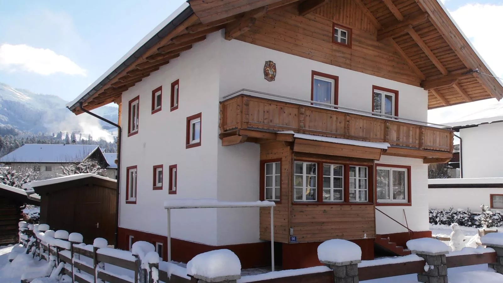 Chalet Staffner oben-Exterior winter