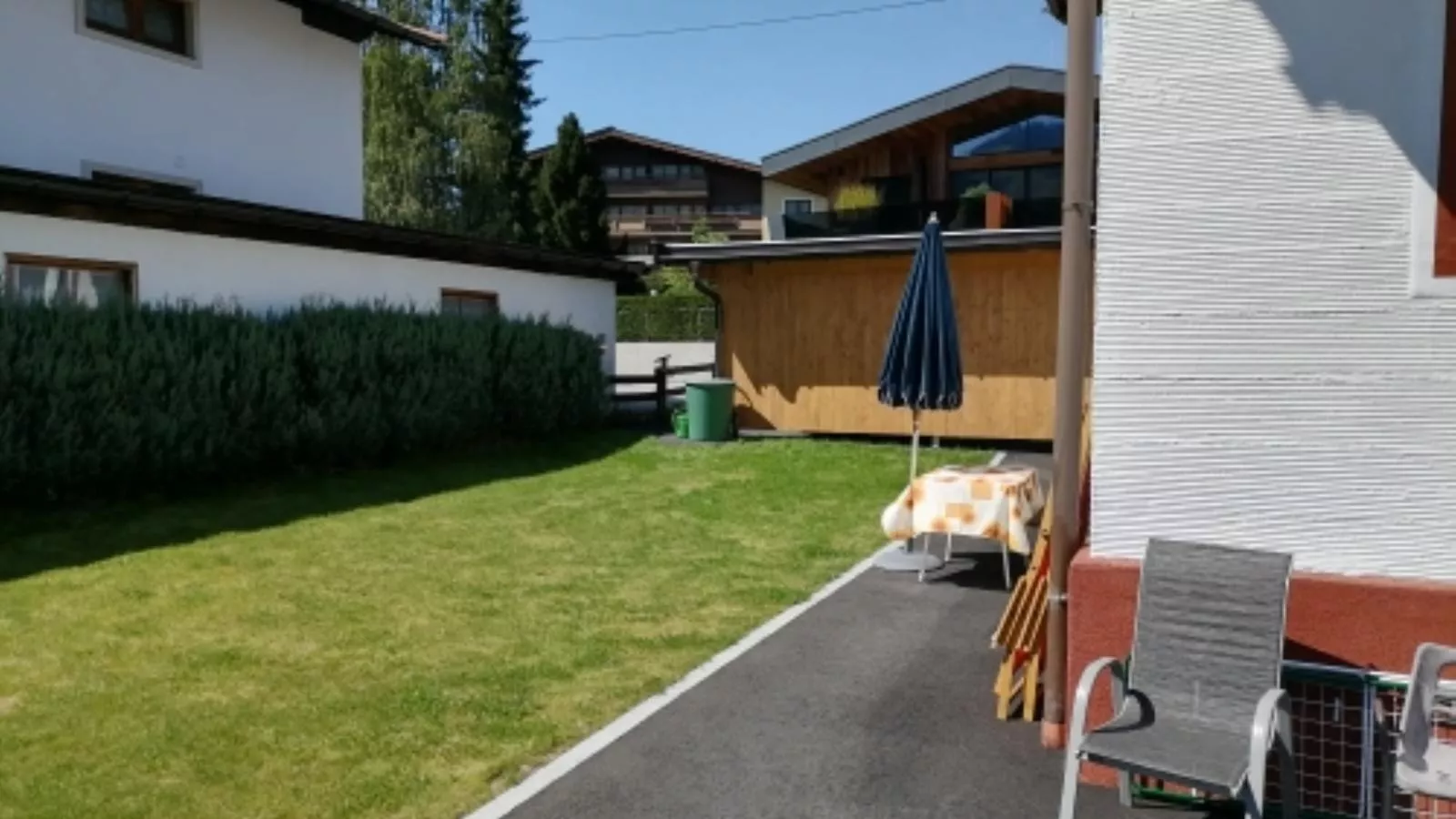 Chalet Staffner oben-Gardens summer