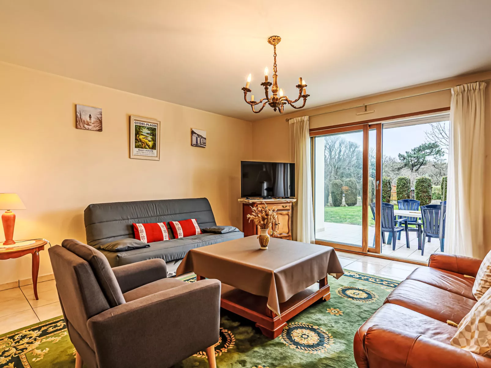 Appartement Le Prat-Inside