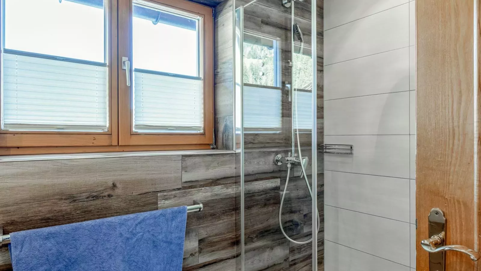 Gästehaus Staffner-Bathroom