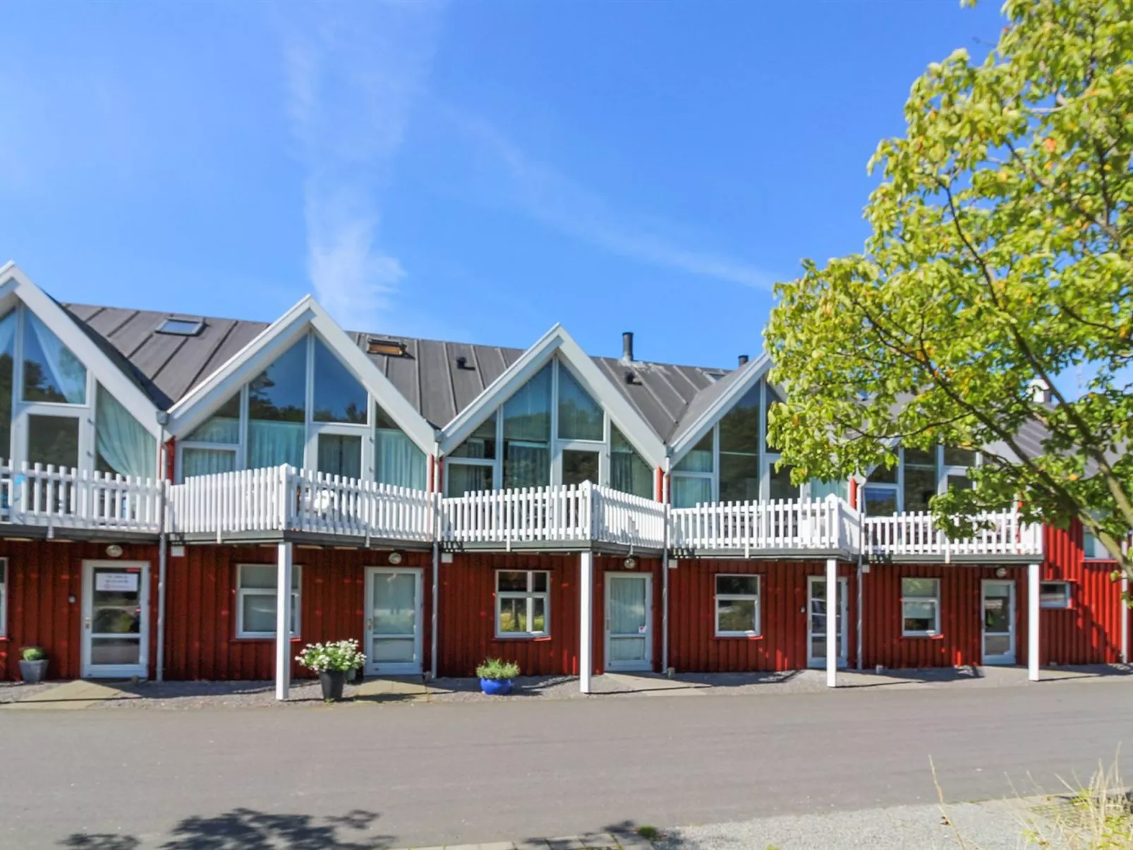 "Allette" - 10m from the sea-Outside