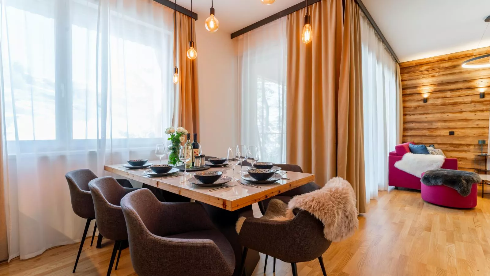 Zirbenlodge Sonnenalpe Nassfeld-Dining room