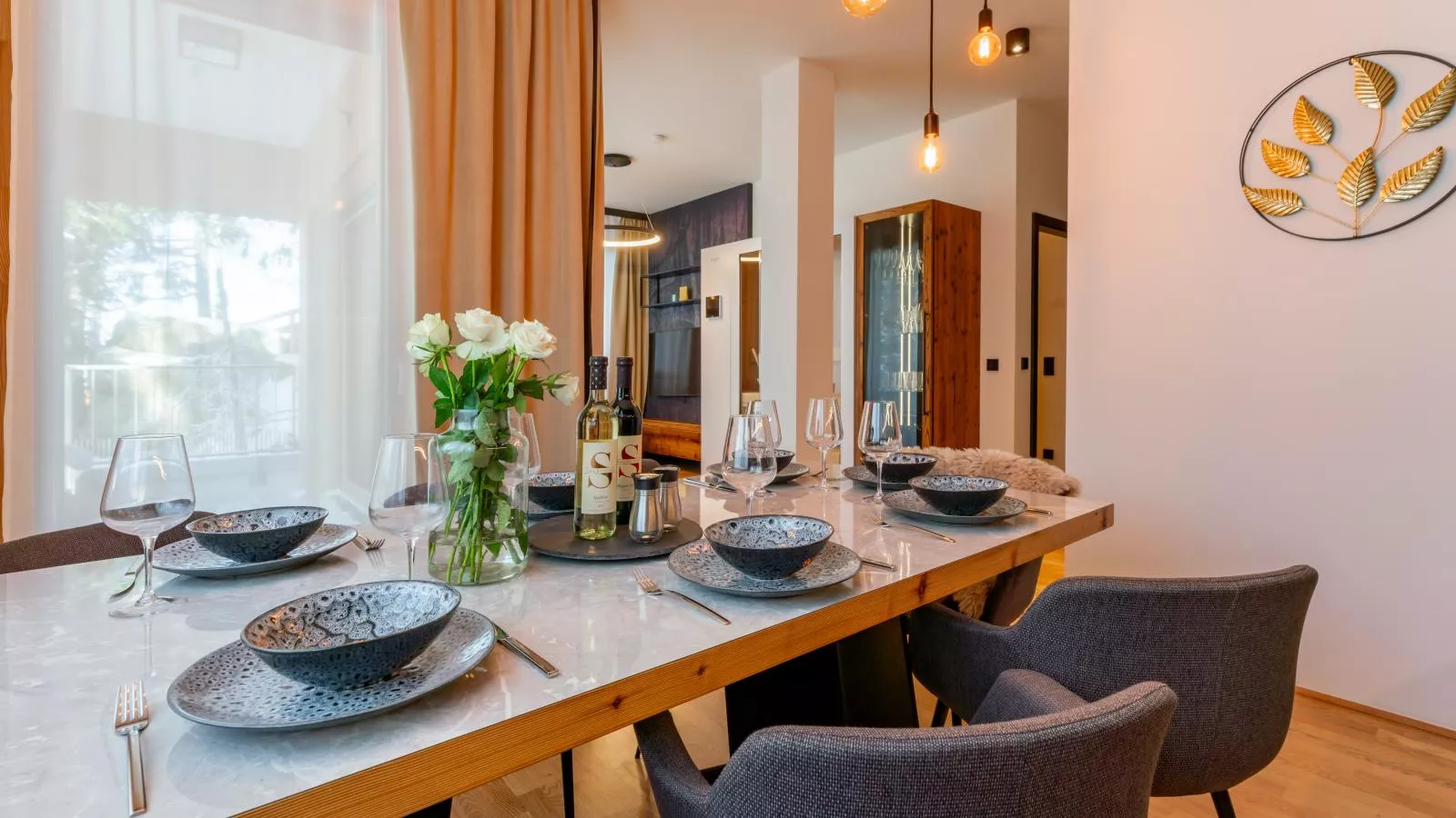 Zirbenlodge Sonnenalpe Nassfeld-Dining room