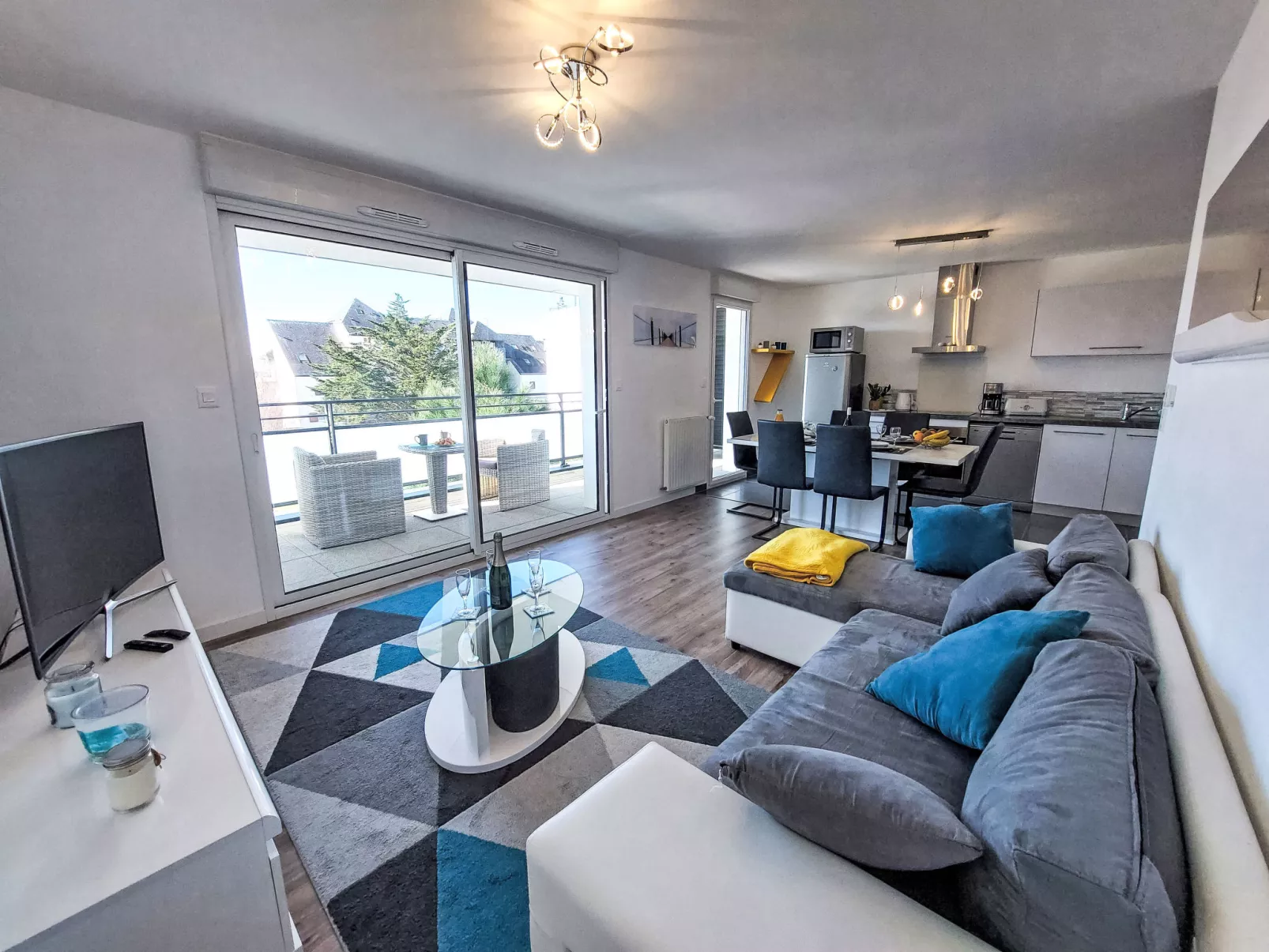 Grand Balcon, Piscine et proche du Port - 10454610