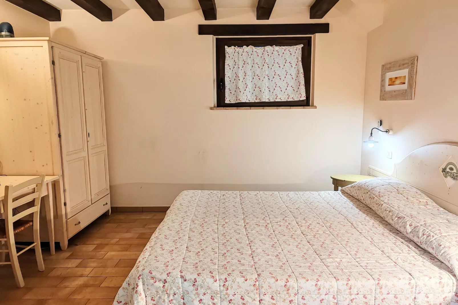 San Lorenzo-Bedroom