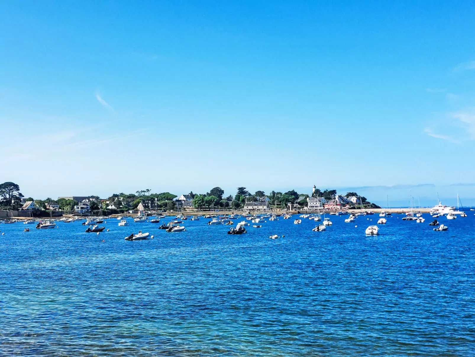 Grand Balcon, Piscine et proche du Port-Outside