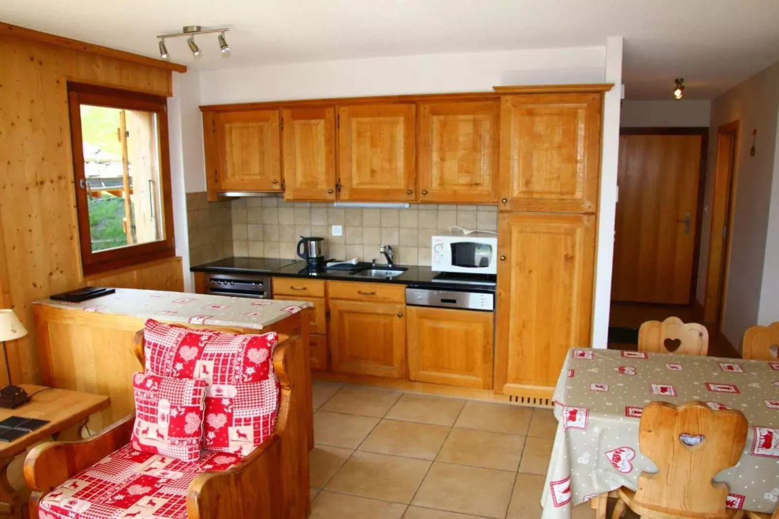 Balcons du Soleil Y3 322 -QUIET apartment 4 pers-Küche