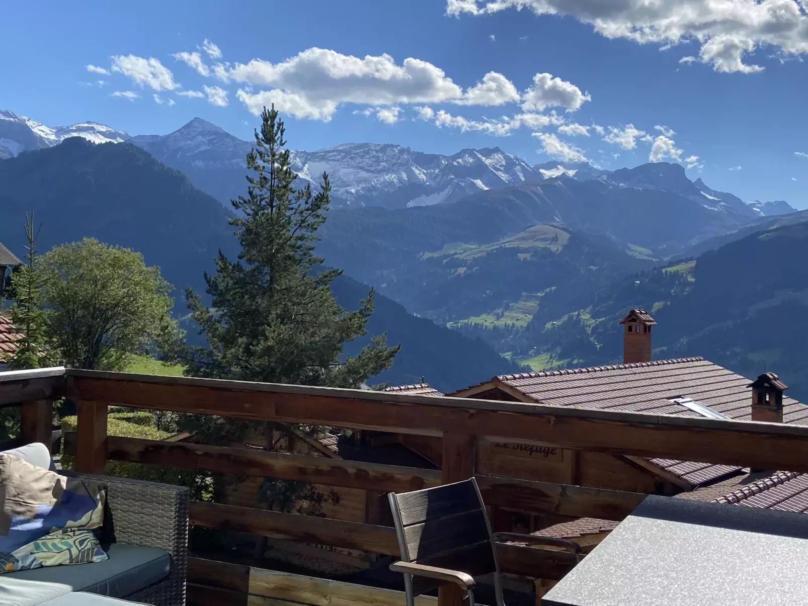 Chalet Weitblick-Draußen