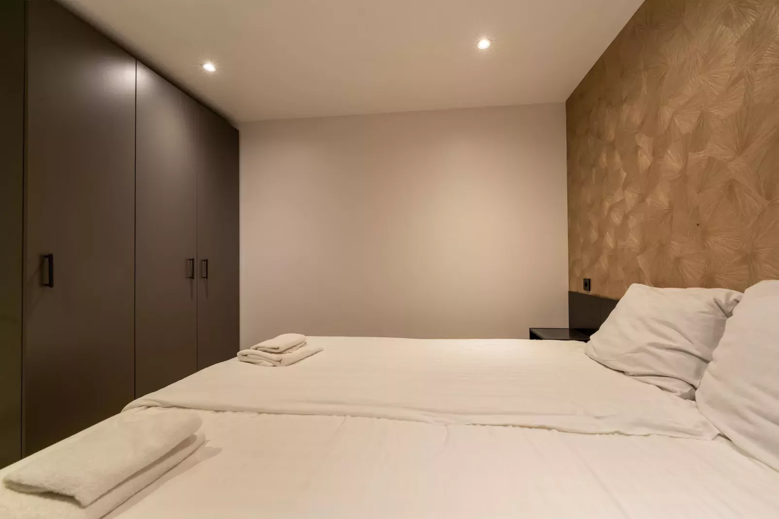 Gelijkvloerse vakantiewoning 6p huisje 57-Bedroom