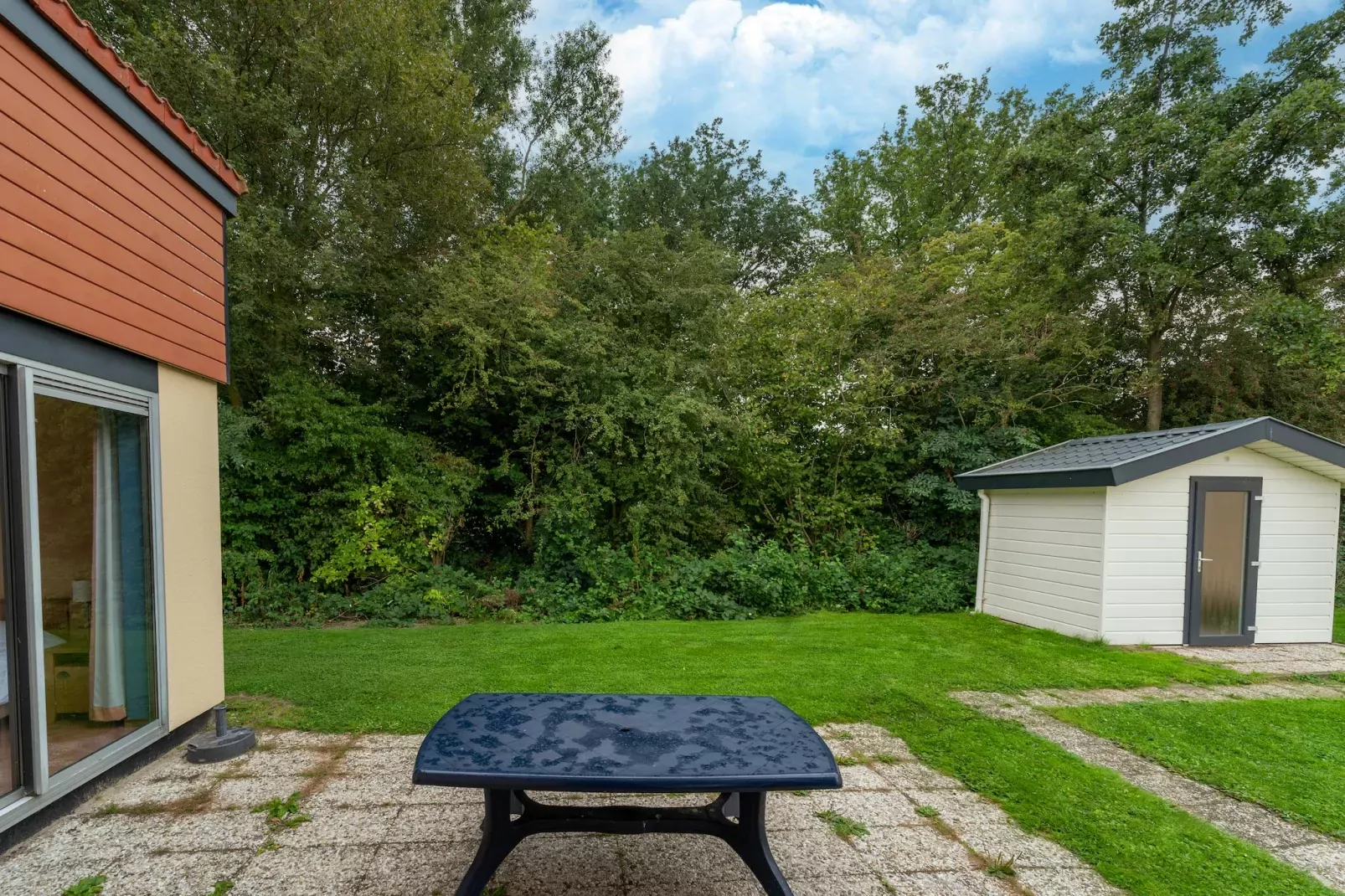 Gelijkvloerse vakantiewoning 6p huisje 57-Gardens summer