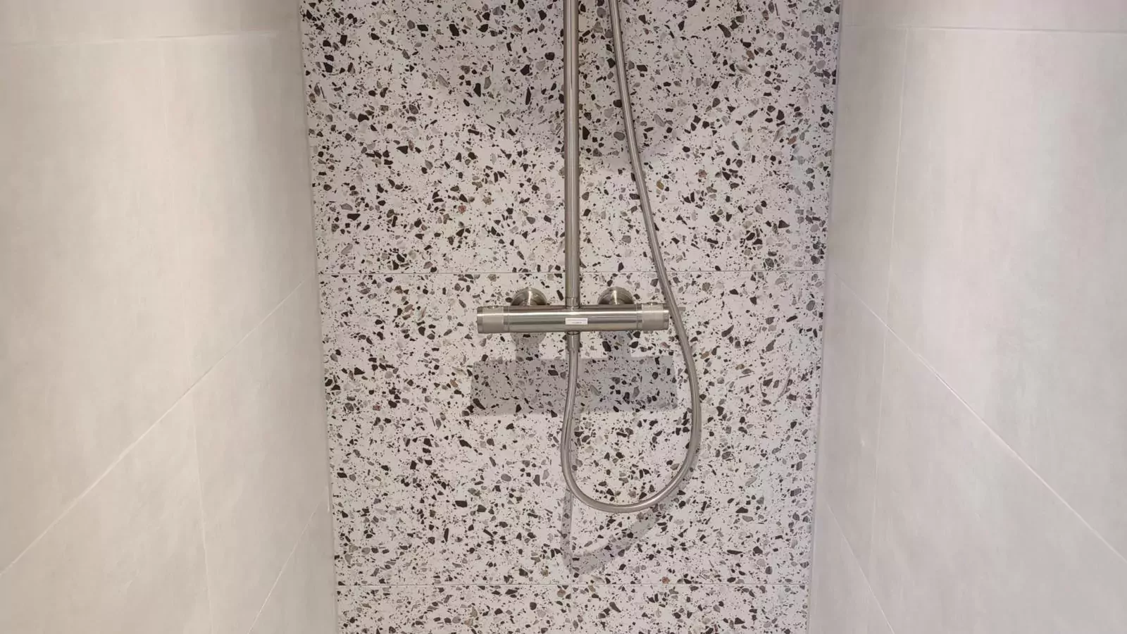Oak Valley 17-Bathroom