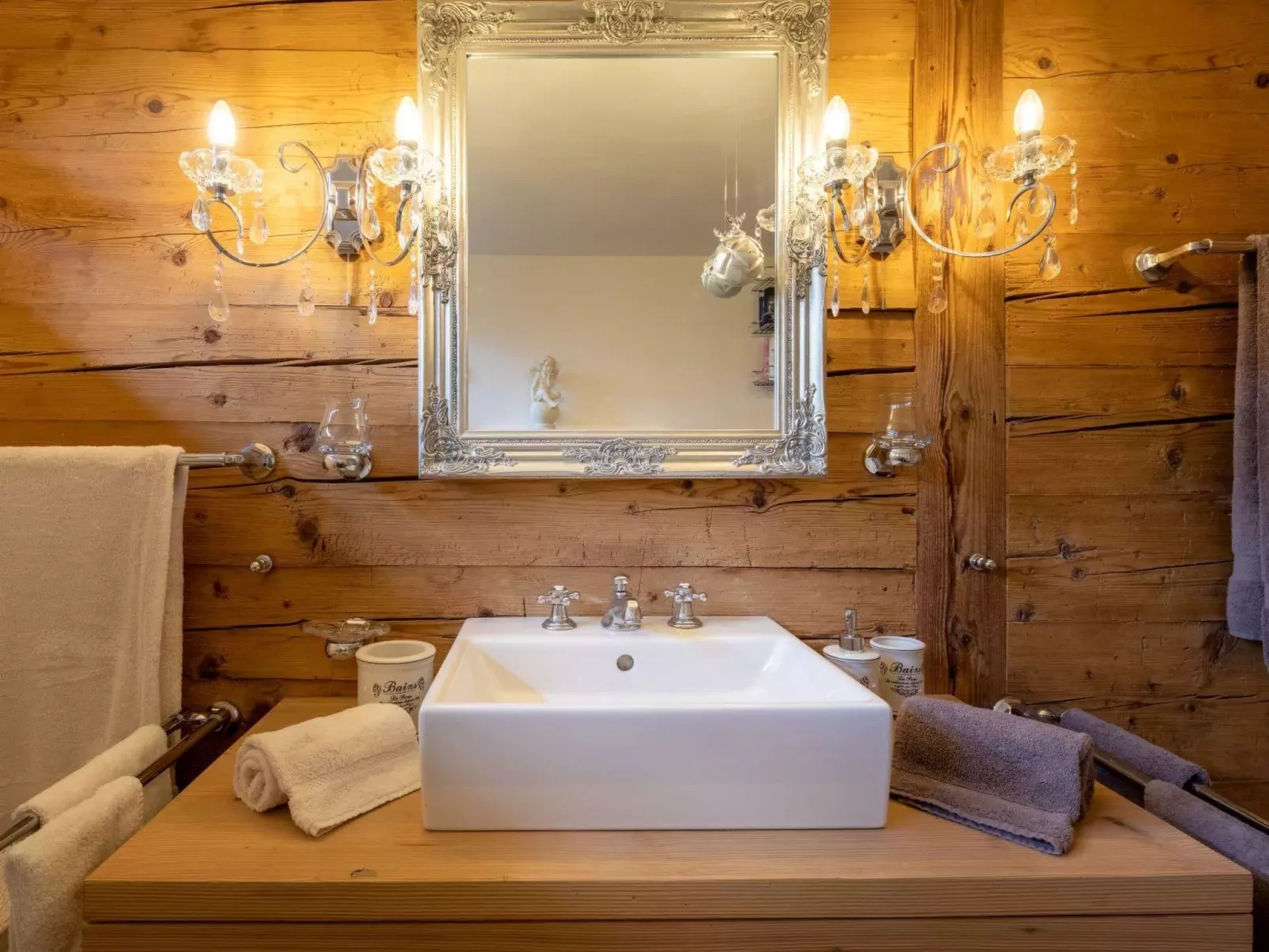 Chalet Bijou+ 1 OG-Drinnen