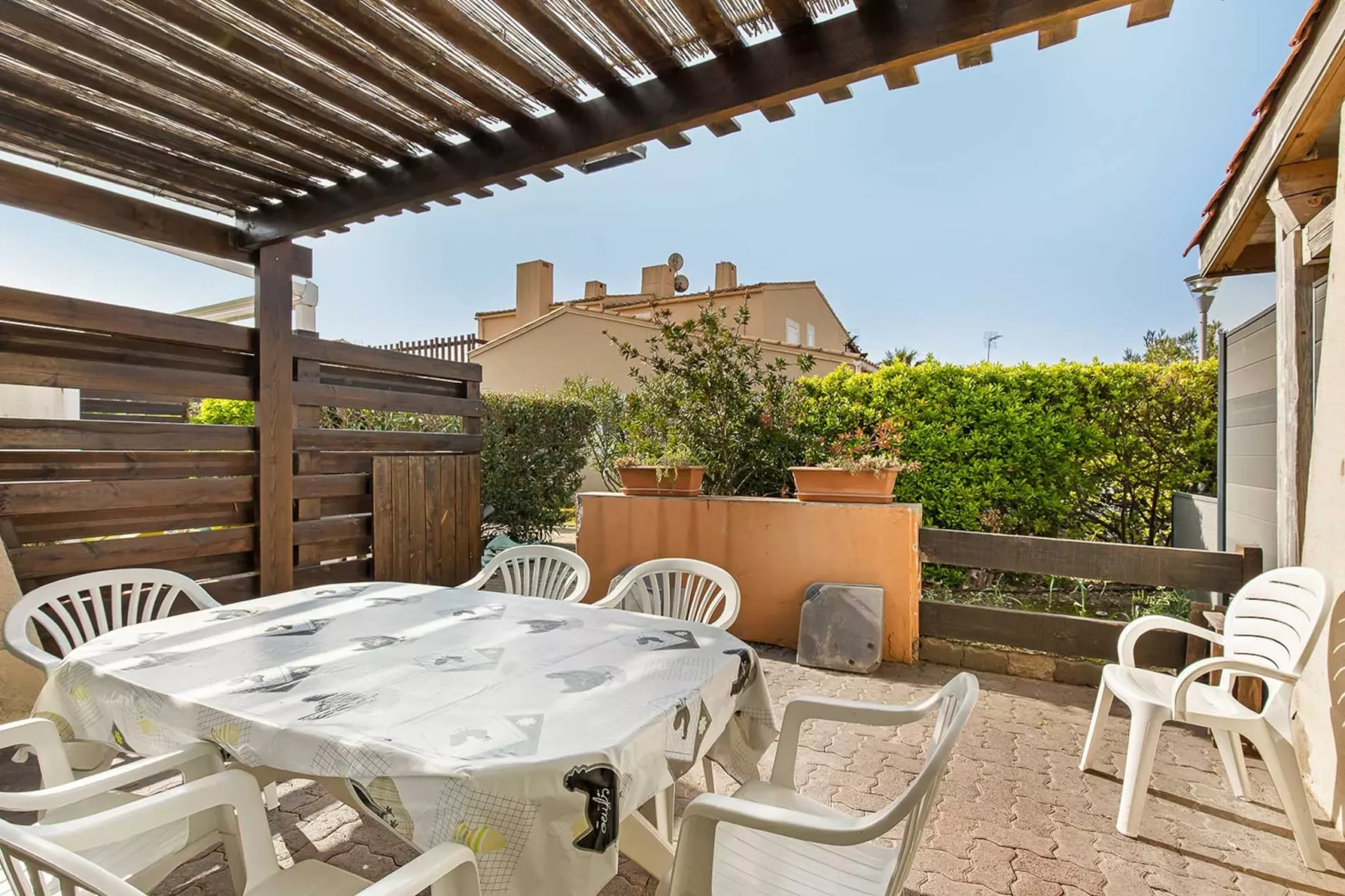 Port La Roquille N°124 - 2P6-Terrace
