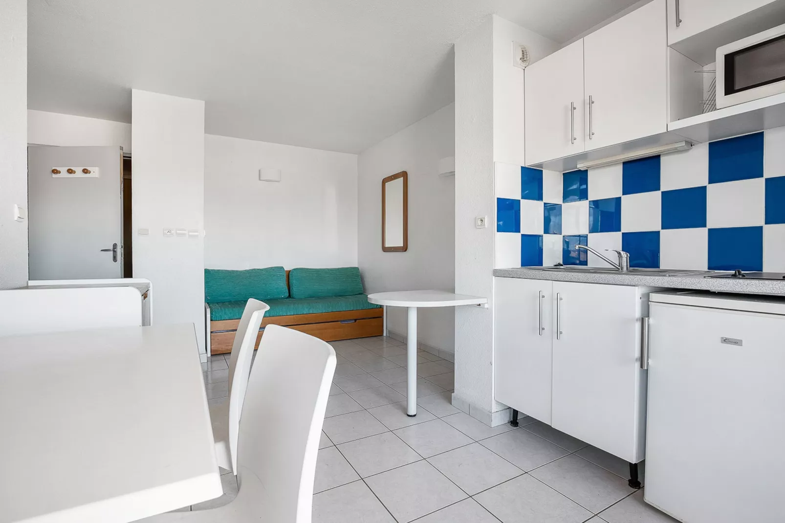 PRIMAVERA N°301 - 2P4-Kitchen