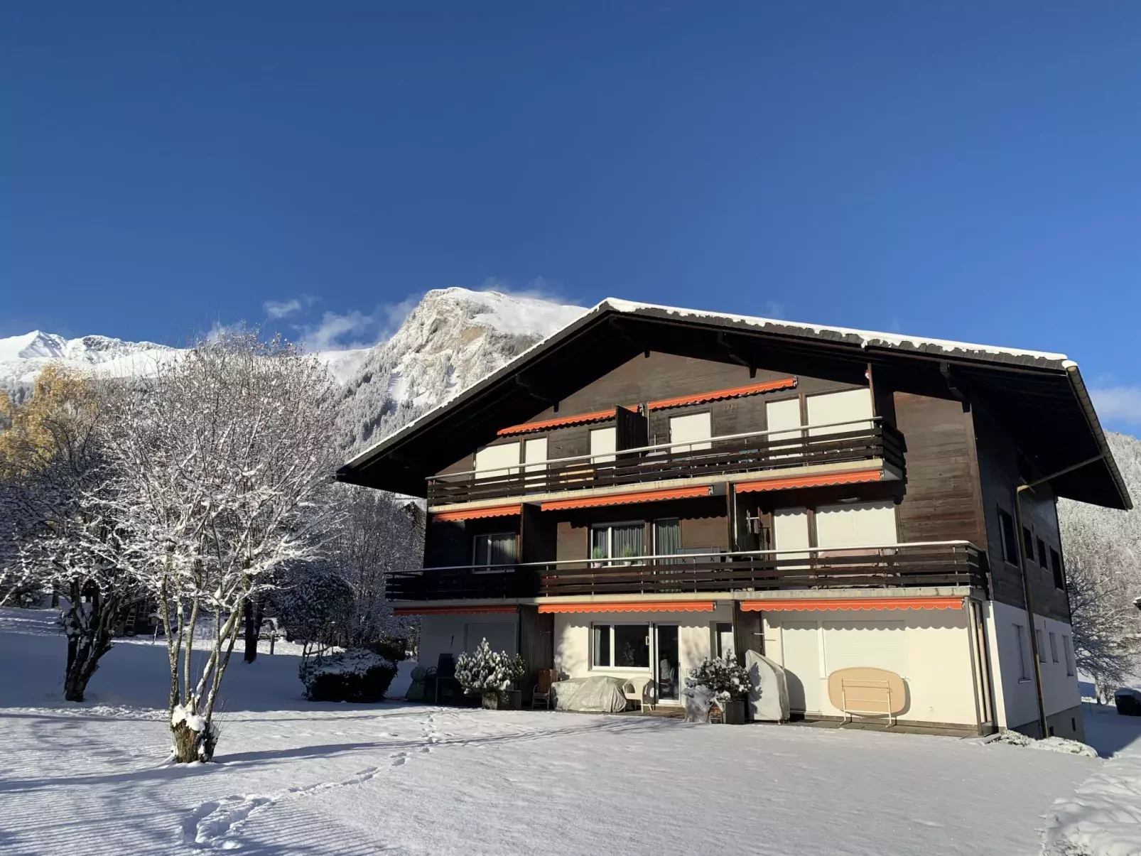 Ferienwohnung Waldrand EG-Dedans