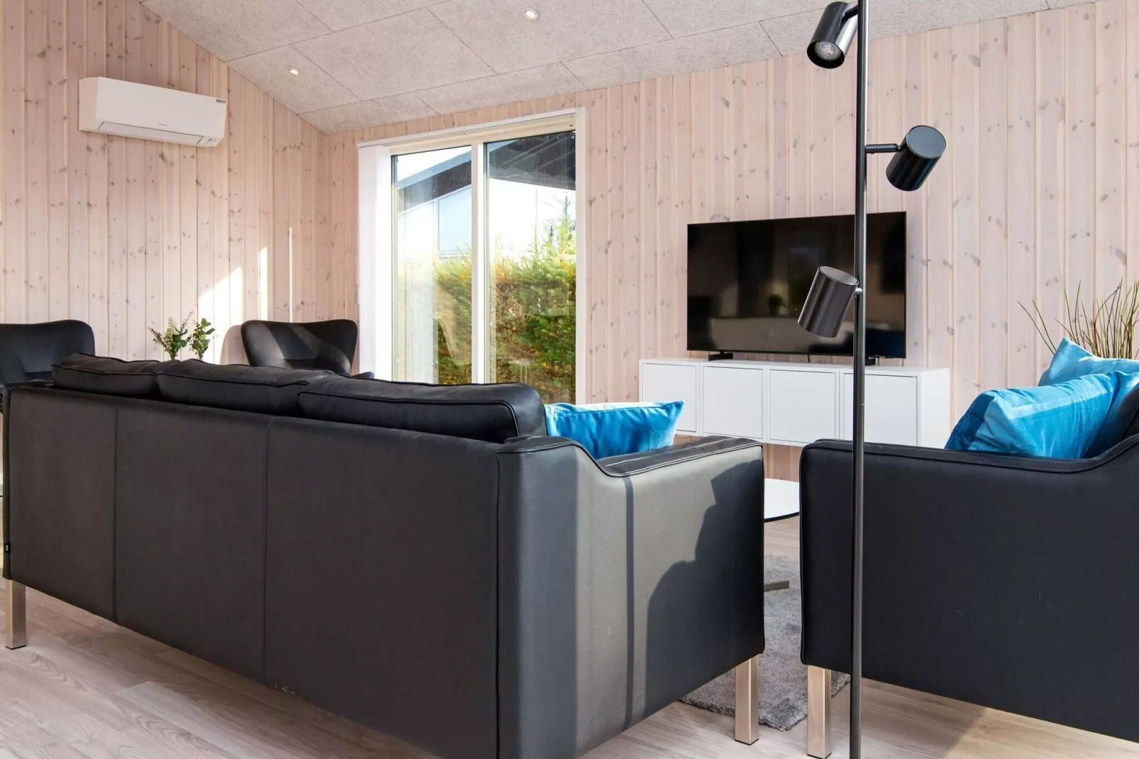Luxury Beach House with Spa - By Traum Ferienwohnungen-Indoor