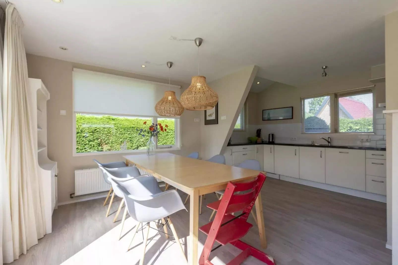 Duinland 46-Dining room