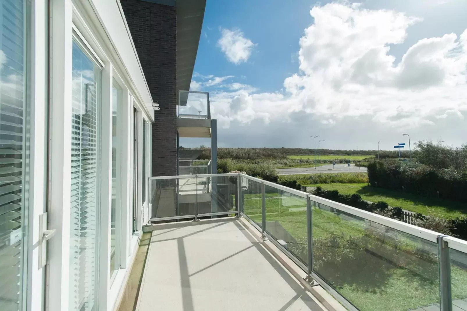 Strandleven 106-Terrace balcony