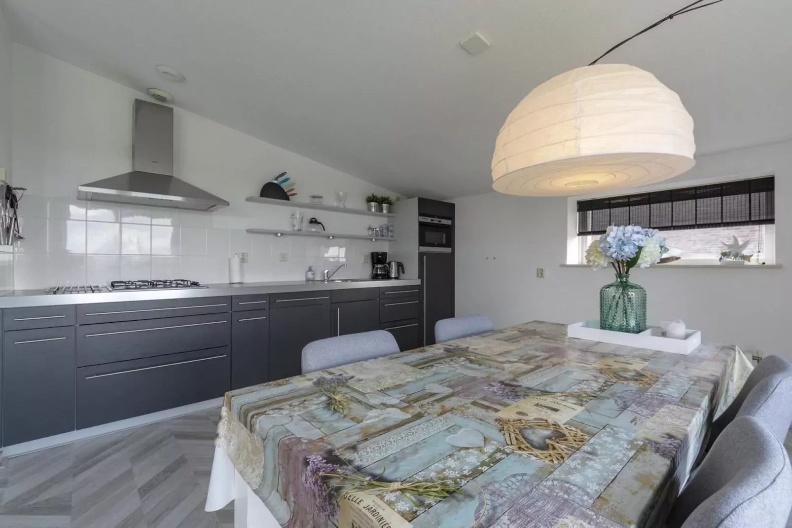 Strandleven 201-Dining room