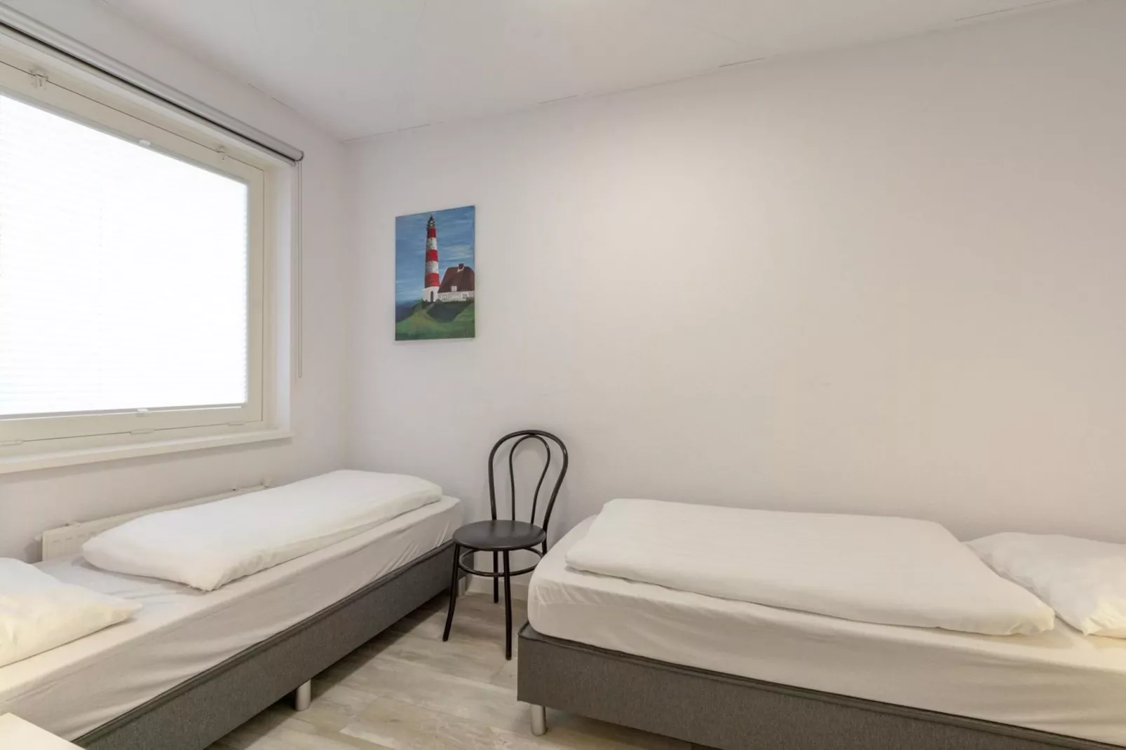 Strandslag 103-Bedroom