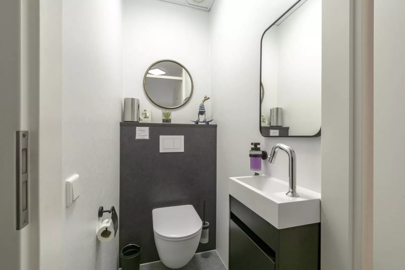 Strandslag 103-Bathroom