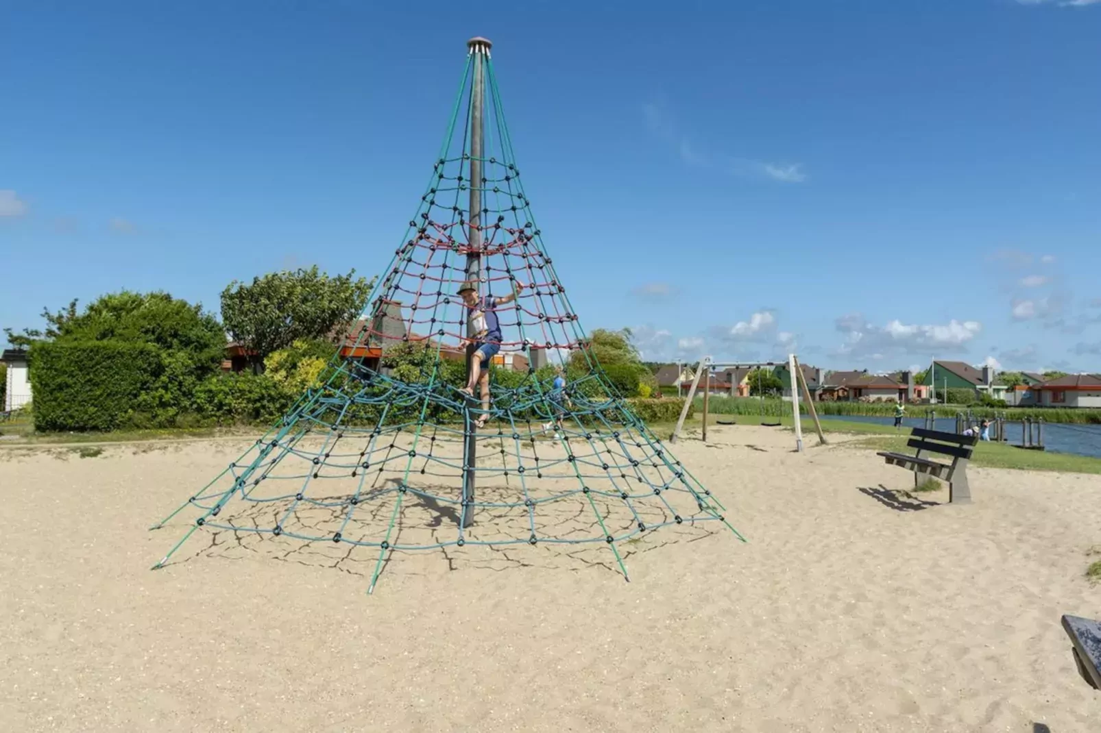 Strandslag 157-Image-tags.