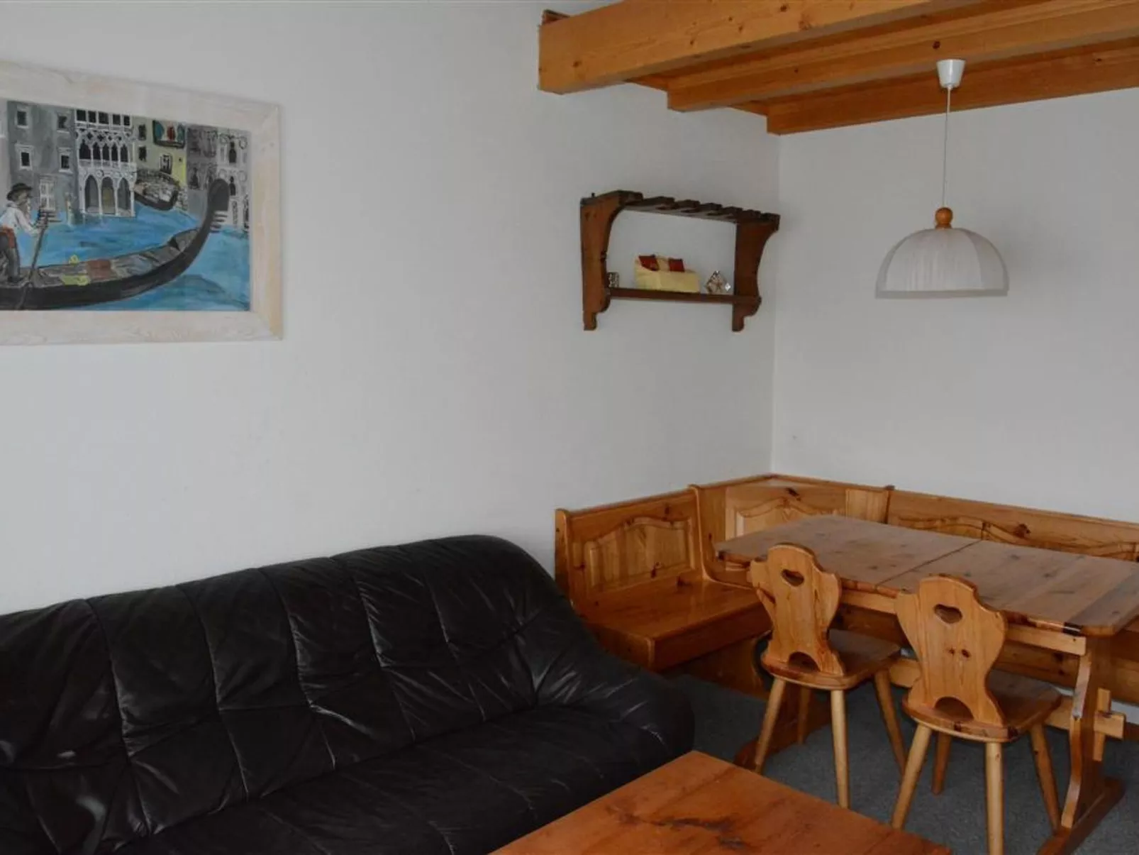 Mireille Nr. 8-Inside