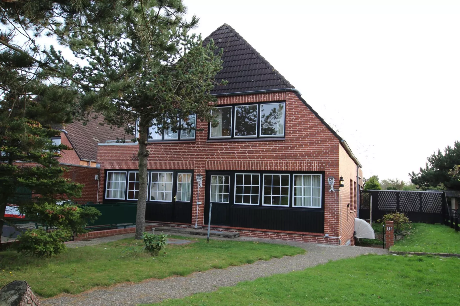 Apartementhaus Ulrike Wohnung 3 - Westerland-Exterior summer